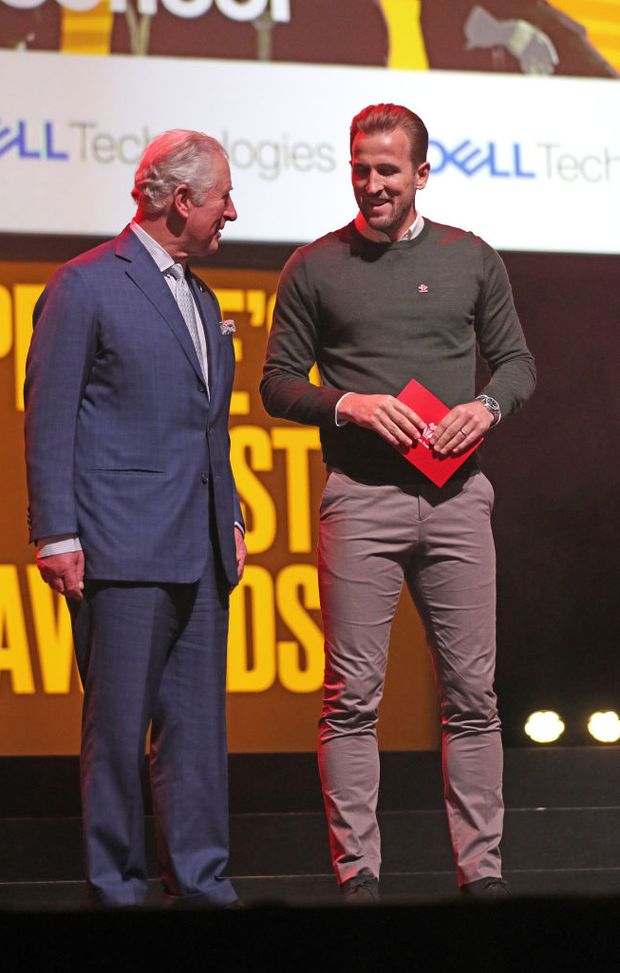 Harry Kane lo scorso 11 marzo, quando il principe Carlo non era ancora positivo al Coronavirus Harry Kane lo scorso 11 marzo, quando il principe Carlo non era ancora positivo al Coronavirus