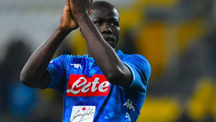 Koulibaly teme la lunga squalifica: cosa filtra dal Napoli per il difensore Koulibaly teme la lunga squalifica: cosa filtra dal Napoli per il difensore - immagine 1