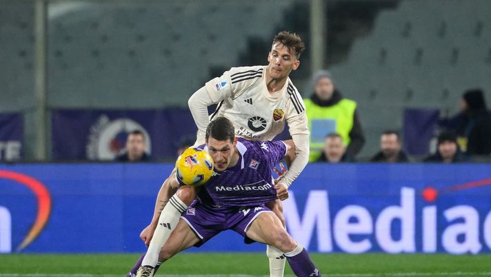 Llorente a tempo scaduto regala un punto alla Roma: 2-2 con la Fiorentina - immagine 1