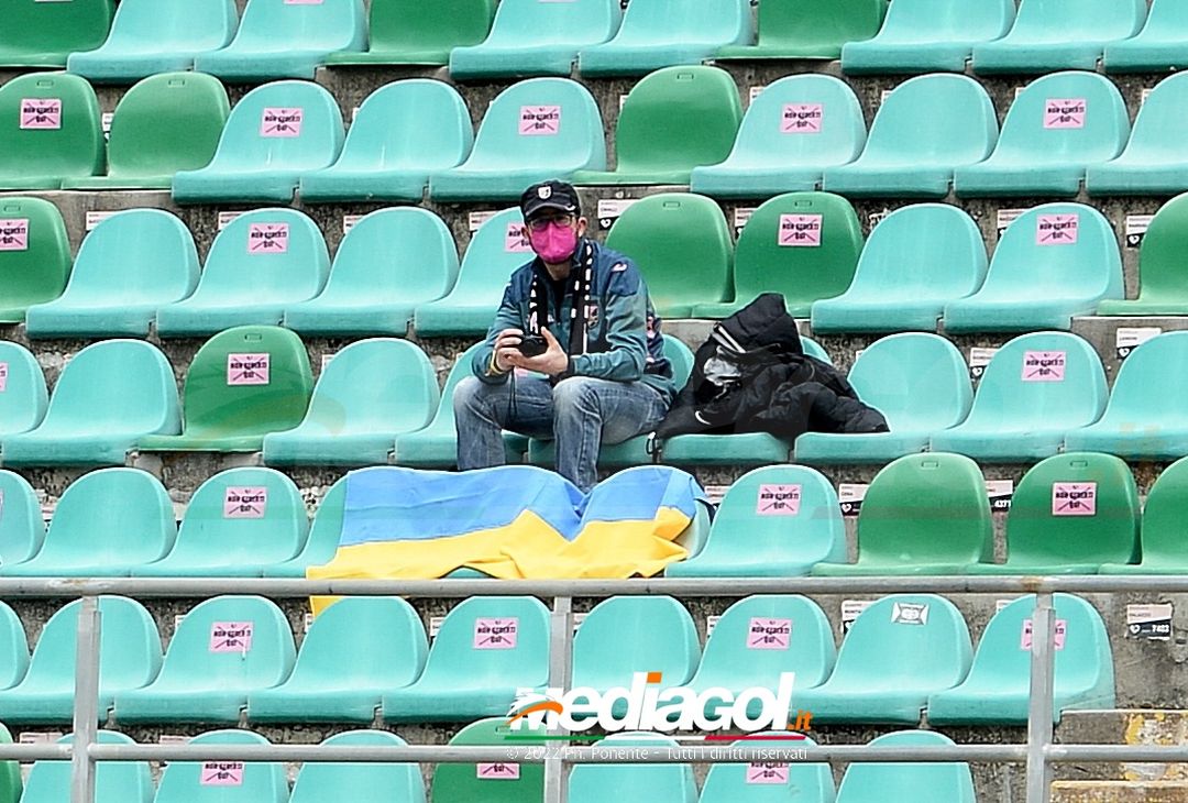 FOTO, i tifosi allo stadio per Palermo – Taranto 5-2 (Gallery) - immagine 4