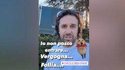 VIDEO / Furia Toni: “Non fanno entrare i cani, vergogna”