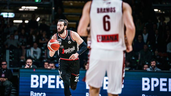 Basket – La Virtus batte Venezia 79 a 78 - immagine 1