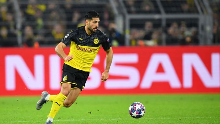 DORTMUND, GERMANY - FEBRUARY 18: Emre Can of Dortmund in action during the UEFA Champions League round of 16 first leg match between Borussia Dortmund and Paris Saint-Germain at Signal Iduna Park on February 18, 2020 in Dortmund, Germany. (Photo by Stuart Franklin/Bongarts/Getty Images) DORTMUND, GERMANY - FEBRUARY 18: Emre Can of Dortmund in action during the UEFA Champions League round of 16 first leg match between Borussia Dortmund and Paris Saint-Germain at Signal Iduna Park on February 18, 2020 in Dortmund, Germany. (Photo by Stuart Franklin/Bongarts/Getty Images)