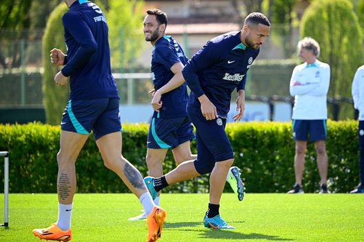 Borja Valero: “Inzaghi, turnover inevitabile. Rigori Lukaku? Lui e Lautaro in allenamento…”- immagine 3