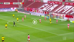 VIDEO Bundesliga, Sancho è una furia: il Dortmund cala il tris contro il Mainz e si prende la Champions