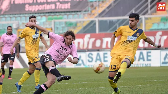 Palermo, meglio in trasferta che al &#8220;Barbera&#8221;: rosanero terza miglior difesa esterna del campionato
