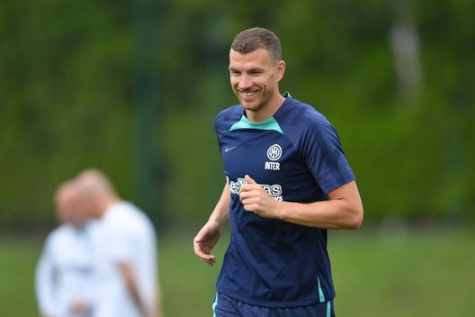 Inter, Gosens spinge per il derby: Inzaghi frena. Scelto l’attacco, un dubbio: chi in regia?- immagine 3