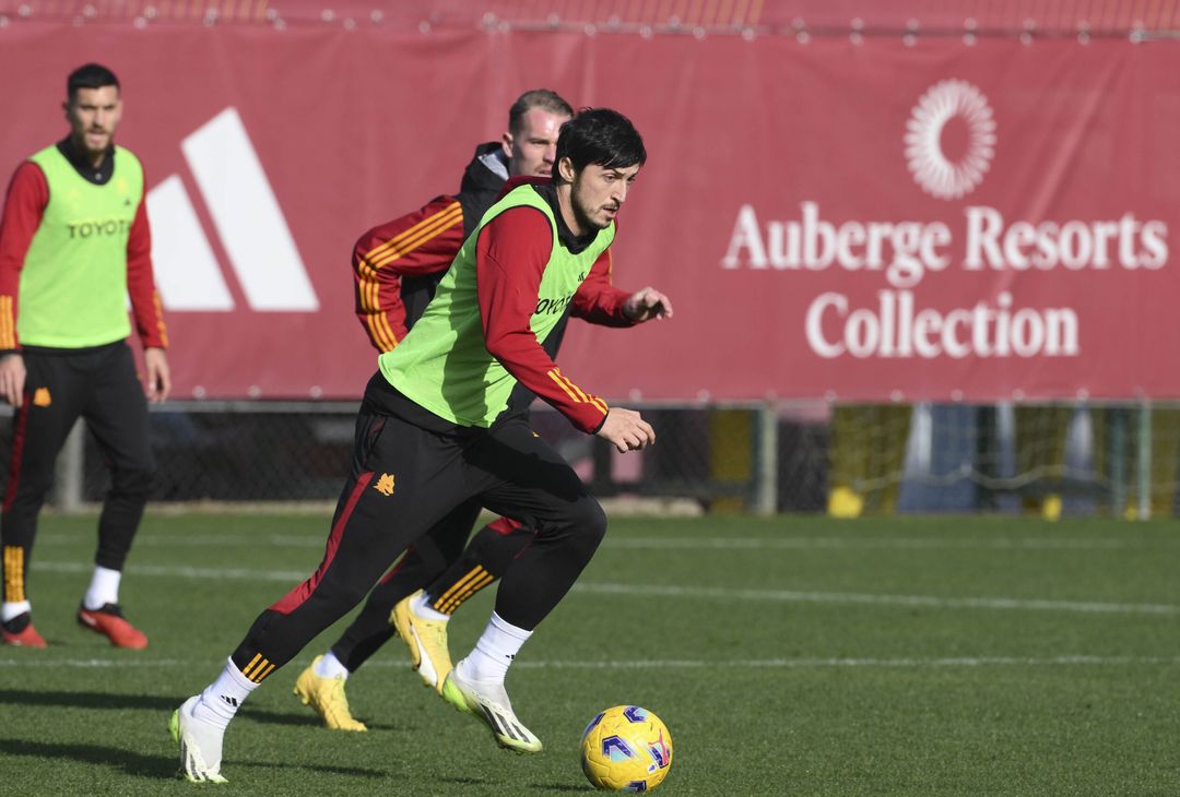 Roma, l’ultimo allenamento pima della Cremonese – FOTOGALLERY - immagine 28
