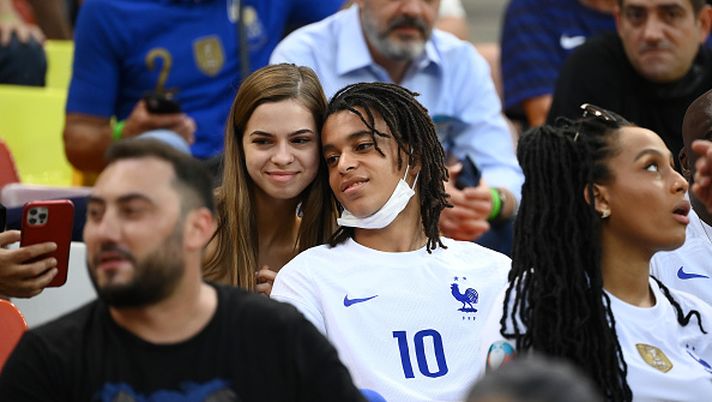 MBAPPE, ECCO ETHAN...