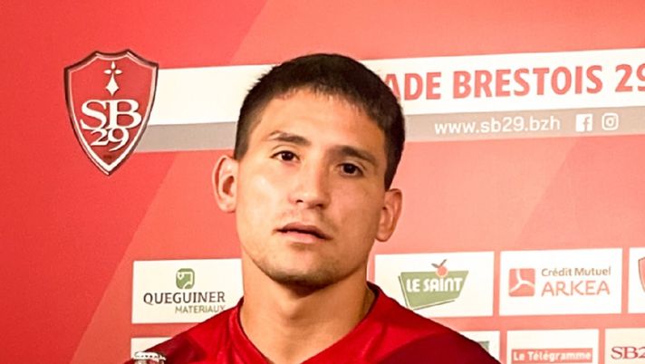 Brest, Roy: “Satriano? Meriterebbe di più. Contenti di lui, a volte è sfortunato” - immagine 1