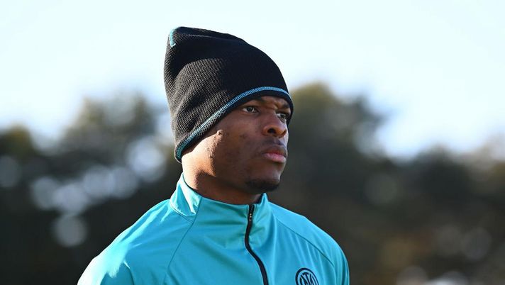 Getty Images Chelsea, Bayern e United ancora su Dumfries: l’Inter fissa la soglia minima per la trattativa - immagine 1