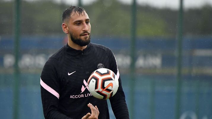 Psg, Donnarumma: “Messi? Il più forte al mondo, sono emozionato del suo arrivo” 