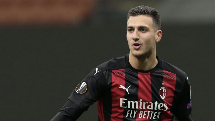 Diogo Dalot (difensore AC Milan) durante Milan-Sparta Praga 3-0 (Europa League 2020-2021) | AC Milan News (Getty Images) 