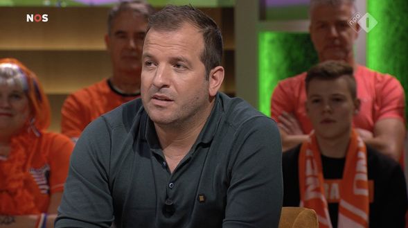 Van der Vaart: “Messi? Io ho giocato contro quello vero…adesso invece…”- immagine 3