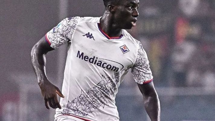 Fantacalcio Fiorentina, Kayode ko: i tempi di recupero. Emergenza sulla fascia destra per i Viola - immagine 1