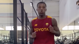 VIDEO – Roma, continua il recupero di Wijnaldum, a lavoro sugli scatti
