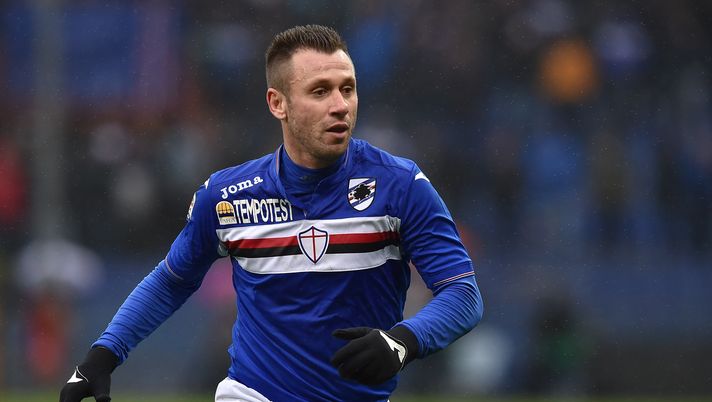 GENOA, ITALY - FEBRUARY 14:  Antonio Cassano of UC Sampdoria looks on during the Serie A match between UC Sampdoria and Atalanta BC at Stadio Luigi Ferraris on February 14, 2016 in Genoa, Italy.  (Photo by Valerio Pennicino/Getty Images) 