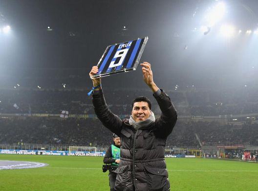 Getty Images Cruz: “Inter, che peccato a Liverpool! Ora scudetto e Coppa Italia. Su Calciopoli…”- immagine 3