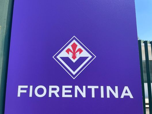 NUOVO STEMMA CENTRO SPORTIVO Fiorentina, “effetto viola”: domani apre la campagna abbonamenti- immagine 2