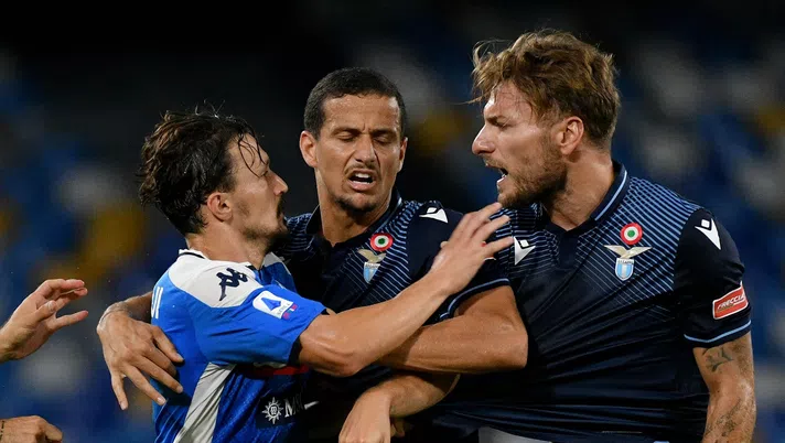 Scontro fra Lazio e Napoli