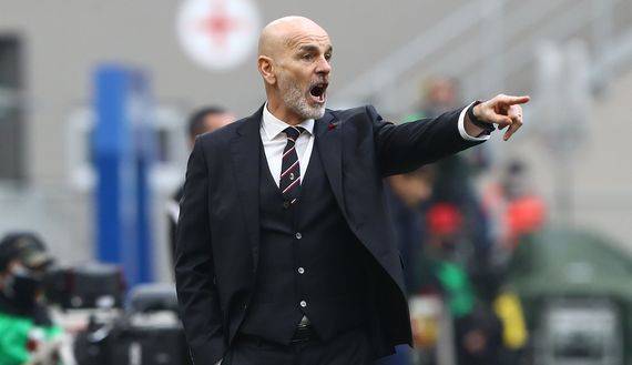 Stefano Pioli (Photo by Marco Luzzani/Getty Images) Napoli Milan