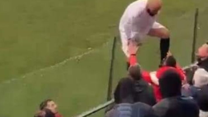 Derby delle Petralie, un calciatore aggredisce un tifoso “alla Cantona” COSA E' SUCCESSO NELLE MADONIE...