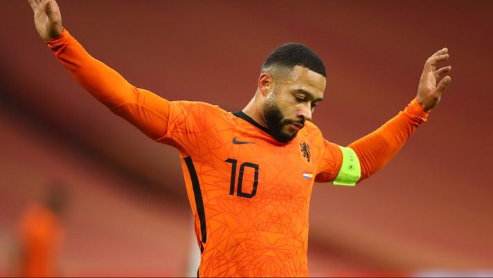 Getty Images Mourinho sogna di portare Depay a Roma: il contratto col Barça scade a giugno - immagine 1