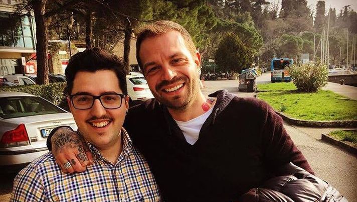 Paul Baccaglini a Trieste con un suo fan (B. Turcato)  Paul Baccaglini a Trieste con un suo fan (B. Turcato)