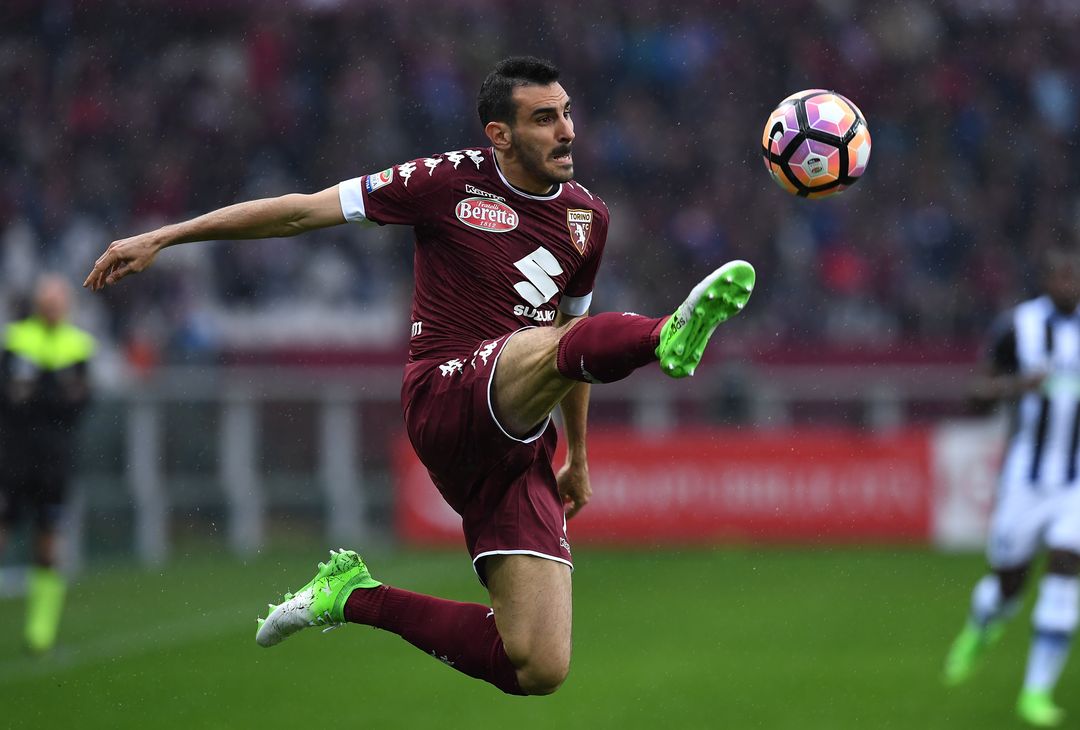 TURIN, ITALY - APRIL 02:  Davide Zappacosta of FC Torino in action during the Serie A match between FC Torino and Udinese Calcio at Stadio Olimpico di Torino on April 2, 2017 in Turin, Italy.  (Photo by Valerio Pennicino/Getty Images) 