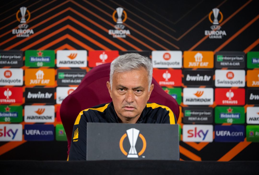 Roma, la conferenza stampa di Mourinho e Spinazzola – FOTO GALLERY - immagine 22