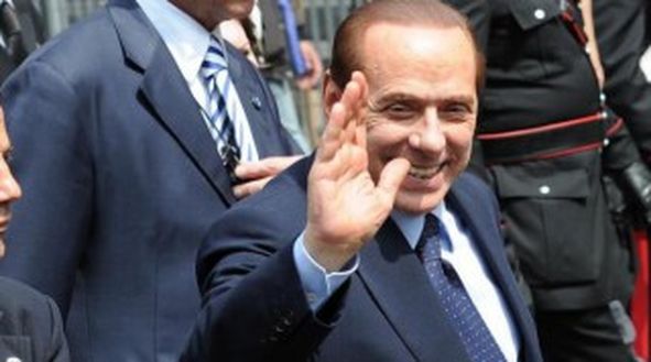 Silvio Berlusconi (fonte foto: www.ilrestodelcarlino.it) Silvio Berlusconi (fonte foto: www.ilrestodelcarlino.it)