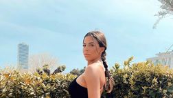 Un hater a Giulia Amodio: “Staccati dal telefono”. Lady Sensi risponde per le rime
