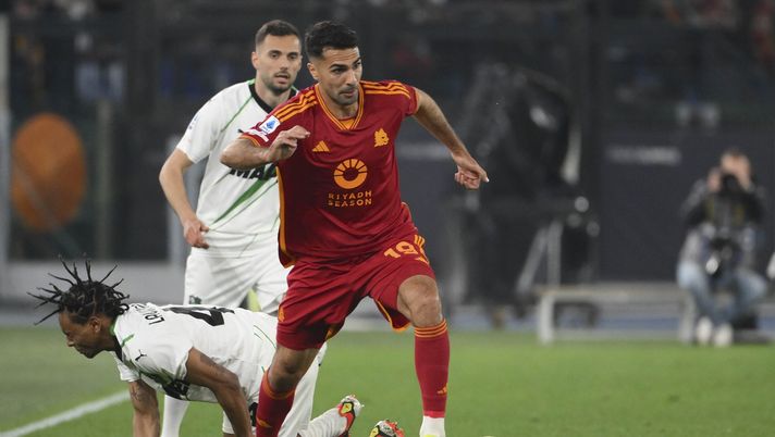 Getty Images Celik si prende la fascia destra. Al centro più Llorente di Smalling - immagine 1