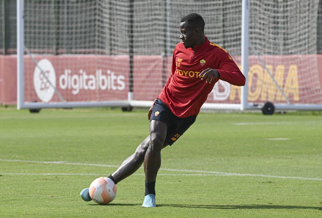 Roma, l’ultimo allenamento prima della partenza per la Spagna – FOTO GALLERY - immagine 16