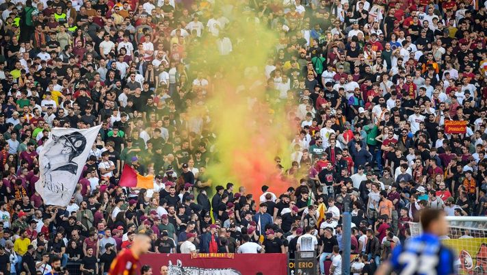 Siviglia-Roma, torna la vergogna dei bagarini: fino a 1000 euro a biglietto - immagine 1