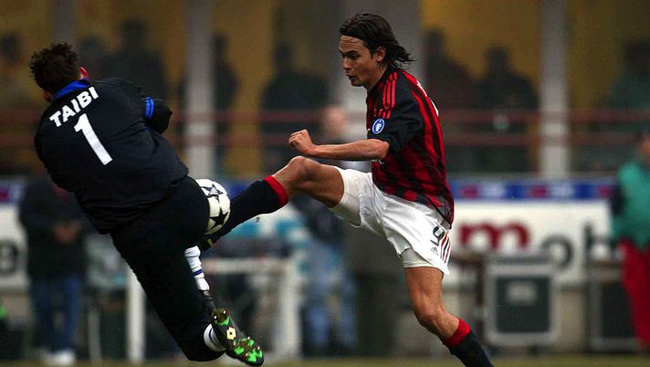 MILAN - MARCH 2: Filippo Inzaghi of AC Milan and Massimo Taibi of Atalanta in action during the Serie A match between AC Milan and Atalanta at the Giuseppe Meazza San Siro Stadium on March 2, 2003. (Photo by Grazia Neri/Getty Images) ges) MILAN - MARCH 2: Filippo Inzaghi of AC Milan and Massimo Taibi of Atalanta in action during the Serie A match between AC Milan and Atalanta at the Giuseppe Meazza San Siro Stadium on March 2, 2003. (Photo by Grazia Neri/Getty Images) ges)