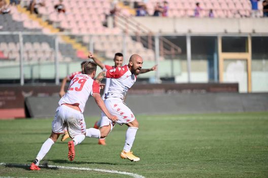 foto SSC Bari Covid, Bari sospende campagna abbonamenti- immagine 2