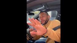 VIDEO / Depay apprezza il tatuaggio del tifoso e lo filma