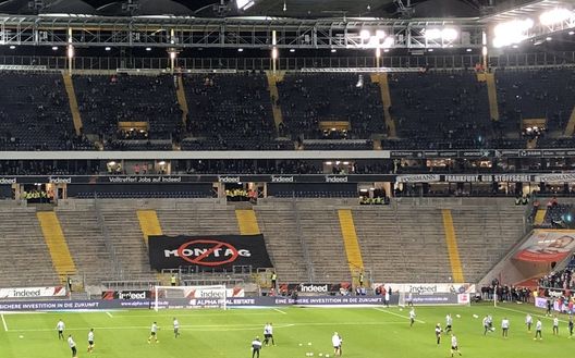 La protesta del lunedì sera La protesta del lunedì sera