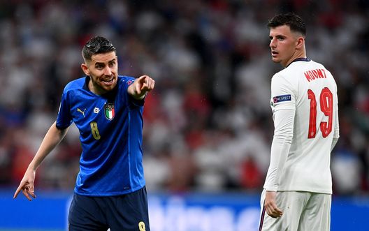  (Photo by Claudio Villa/Getty Images) 