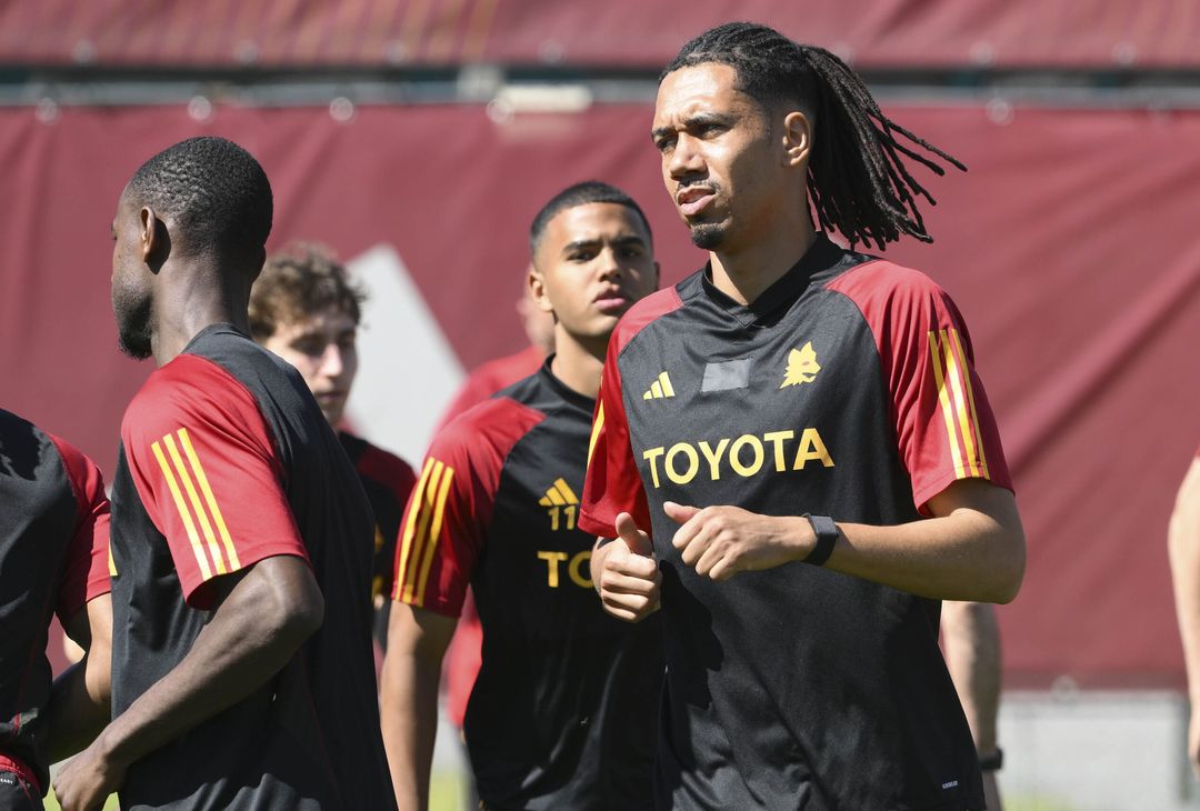 Trigoria, sorrisi e concentrazione nell’allenamento post derby – FOTOGALLERY- immagine 1