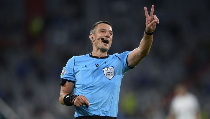 L'arbitro sloveno Slavko Vincic | Champions League News (Getty Images) Slavko Vincic arbitro UEFA