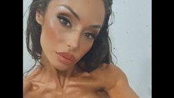 Raffaella Fico, il selfie è bollente: l’ex di Balotelli fa impazzire il web