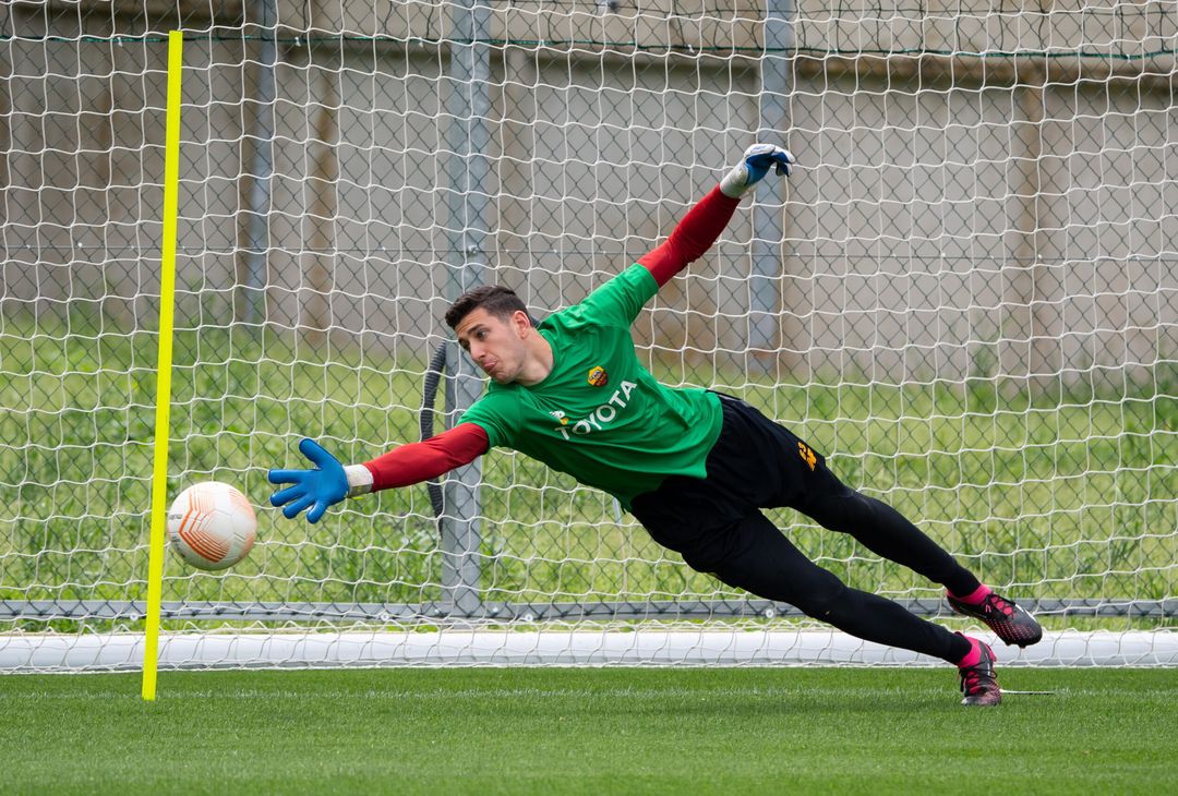 Roma, rifinitura in vista del Leverkusen: ci sono Dybala e Wijnaldum – FOTO GALLERY - immagine 10