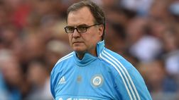 Attento Bielsa: ma dove ti siedi?