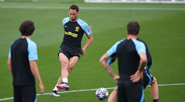 FCIN1908 / Euroderby Milan-Inter, sorpasso Calhanoglu: sarà titolare, ecco chi esce- immagine 2