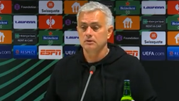 VIDEO Vitesse-Roma, Mourinho: “Zaniolo? Non era nervoso, io gli ho detto…”