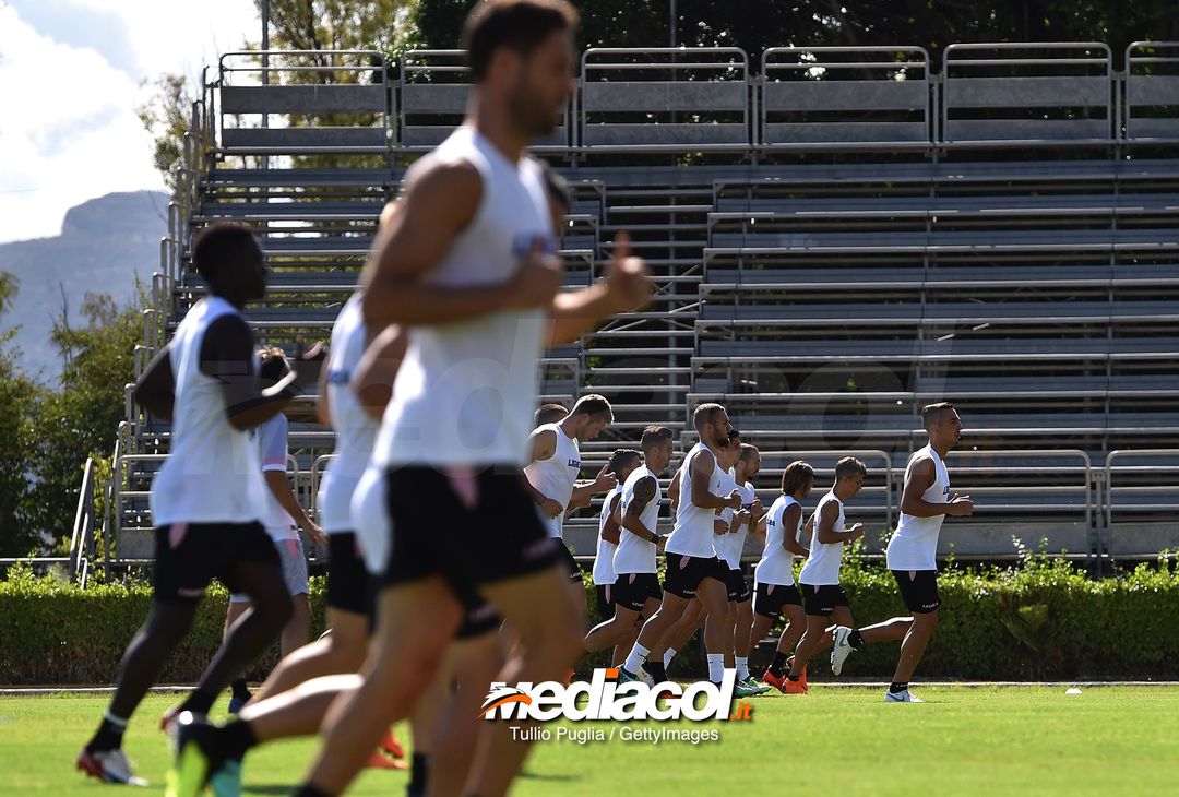  PALERMO, ITALY - AUGUST 16:  Players of US Citta' di Palermo in action during a training session at Carmelo Onorato training center on August 16, 2018 in Palermo, Italy.  (Photo by Tullio M. Puglia/Getty Images) 