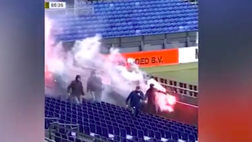 VIDEO Feyenoord, i tifosi “invadono” le tribune: interrotto il match