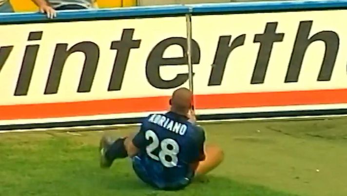 VIDEO / Inter, 21 anni fa il primo gol ufficiale di Adriano: lo ricordate? VIDEO / Inter, 21 anni fa il primo gol ufficiale di Adriano: lo ricordate? - immagine 1